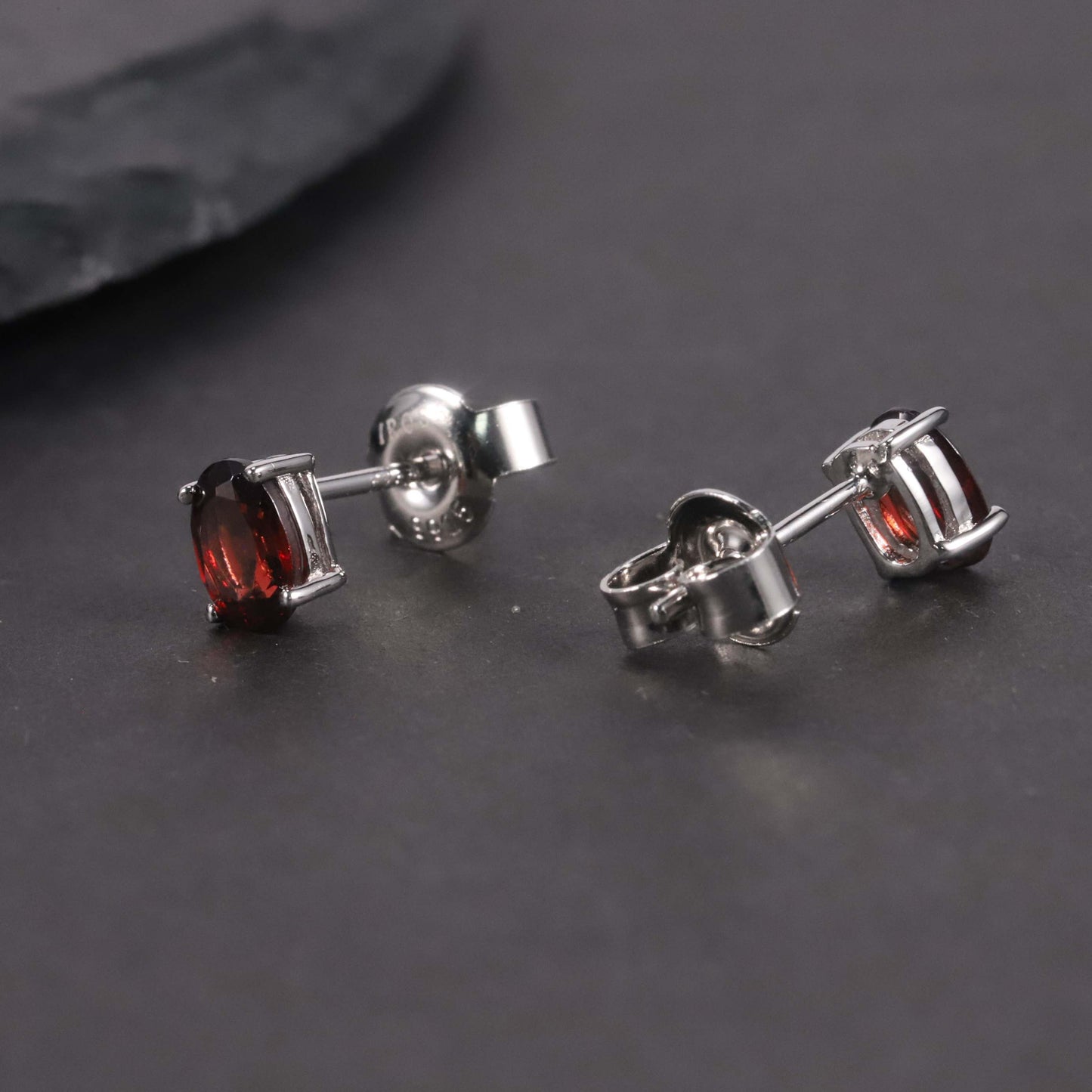 Oval Cut Stud Earrings in Sterling Silver -  Garnet